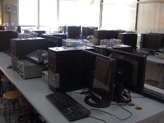 單晶片實習工場